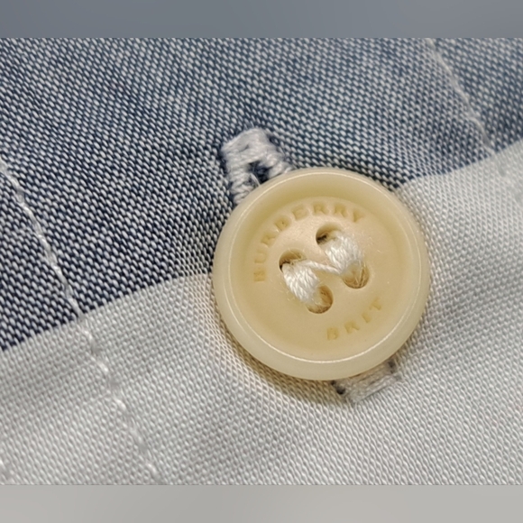 NWT Burberry Women's Button Down Shirt White Blue Check Short SleeveSummer Small - Picture 4 of 16